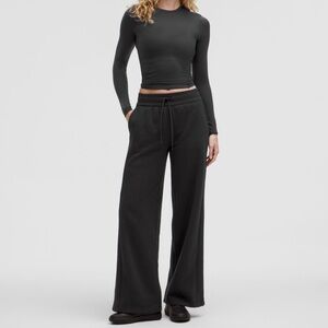 Scuba Wide Leg Mid-Rise pant Regular